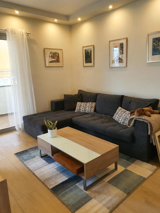 Tony'S Suite With Parking Athena Bagian luar foto