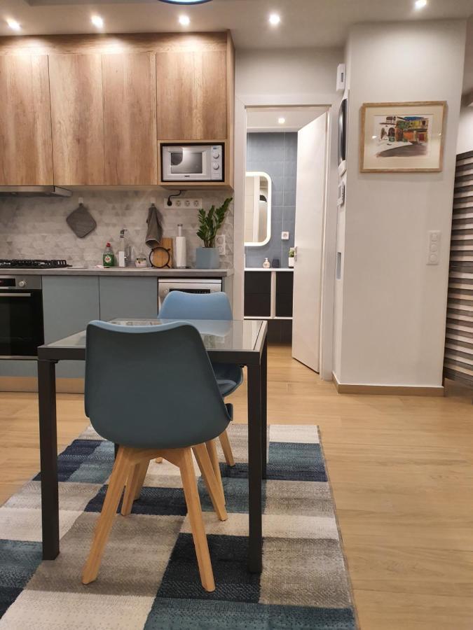 Tony'S Suite With Parking Athena Bagian luar foto