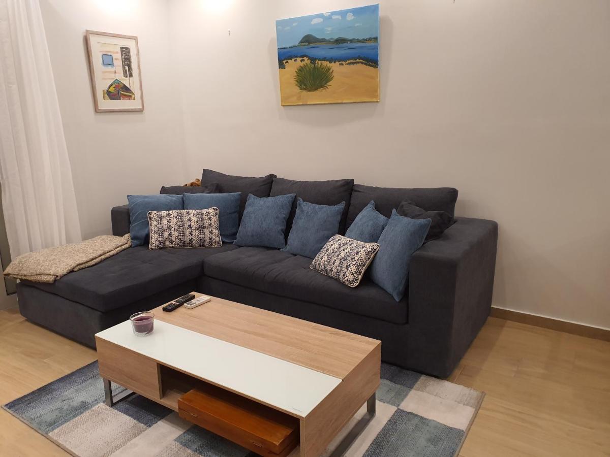 Tony'S Suite With Parking Athena Bagian luar foto